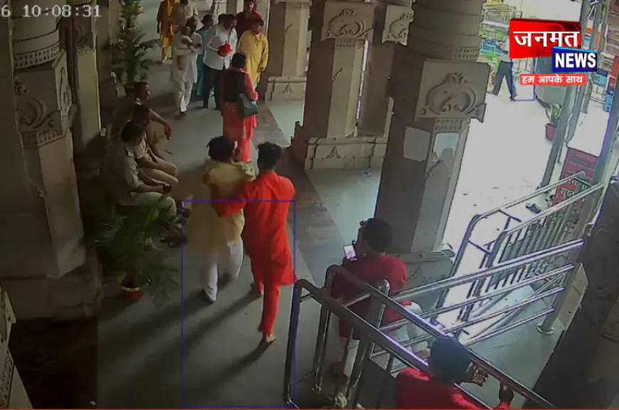 मिर्जापुर: विवादों के कारण बदनाम हो रहा है विंध्याचल मंदिर, आपस में ही भिड़ जाते हैं पण्डा-पुजारी
