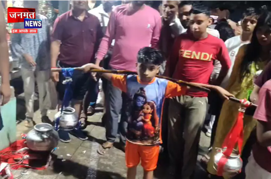 बुलंदशहर: चारों तरफ बिखरी बाबा भोलेनाथ के पवित्र माह सावन की छटा, गूंजे बम भोले के जयकारे