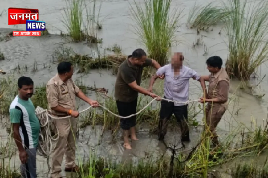 मुजफ्फरनगर: गंगा में कूदे व्यक्ति की पुलिस की तत्परता से बची जान, SSP ने टीम को किया पुरस्कृत