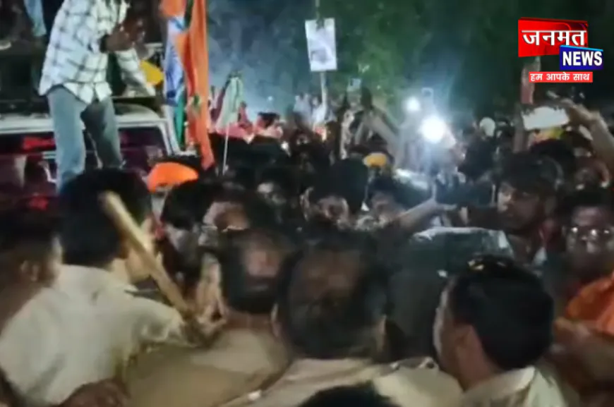 कन्नौज: कांवड़ यात्रा के दौरान पुलिस व कांवड़ियों में नोकझोंक, मंदिर तक डीजे ले जाने को लेकर हुआ विवाद