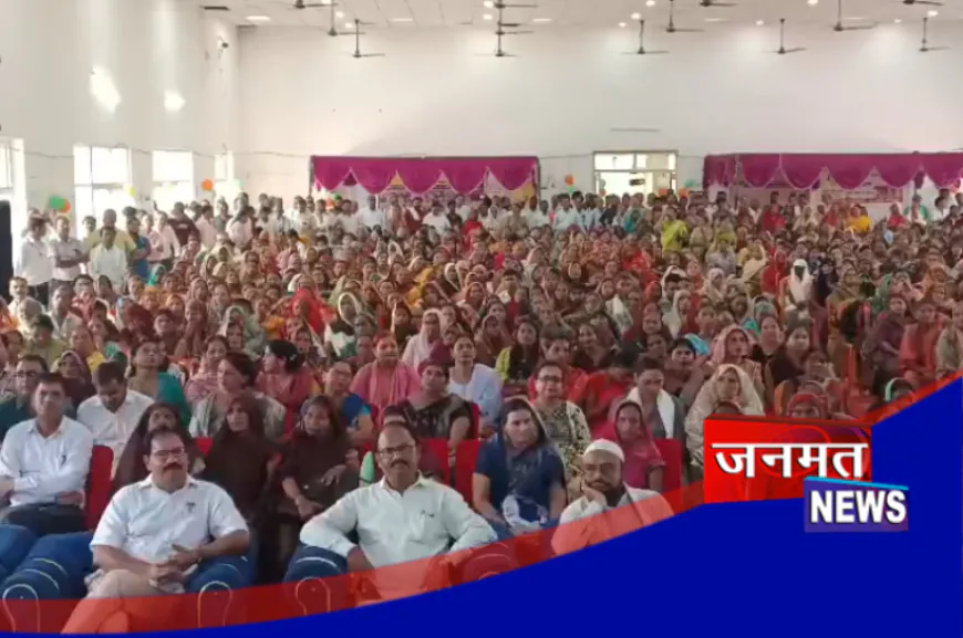 कानपुर देहात: योगी सरकार ने रसोइयों को दी बड़ी सौगात, जनपद की रसोइयों ने जताई ख़ुशी; दिया धन्यवाद