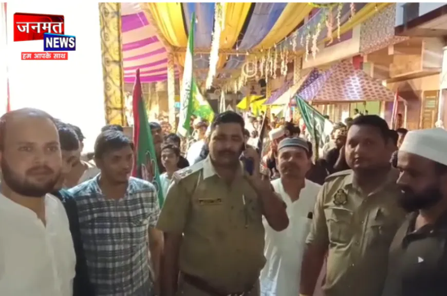 कानपुर देहात: अकीदत और हर्षोल्लास के साथ मनाया गया बारावफात, रंग-बिरंगी रोशनी से जगमगाए कस्बे व मोहल्ले