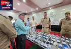 शाहजहांपुर पुलिस ने चोरी और गुम हुए 151 मोबाइल किए बरामद, मालिकों के चेहरे पर लौट आई खुशी