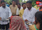 चंदौली: बाढ़ पीड़ितों के बीच पहुंचे विधायक रमेश जायसवाल, वितरित की राहत सामग्री