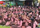 मिर्जापुर: विद्यालय पहुंचने के लिए नहीं है रास्ता, मासूम बच्चों ने किया धरना प्रदर्शन