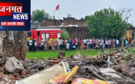 कौशांबी पटाखा फैक्ट्री में विस्फोट मामले में बड़ी कार्रवाई, अब तक 7 पुलिसकर्मी निलंबित