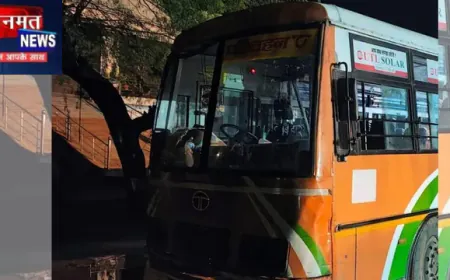 एटा में रोडवेज बस ने बाइक सवार छह लोगों को रौंदा, 2 की मौत; जन्माष्टमी की झांकियां देखकर लौट रहे थे