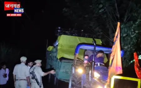 बरेली: ट्रैक्टर में करंट उतरने से ड्राइवर और बच्चे की मौत, जन्माष्टमी की झांकी के दौरान हुआ हादसा