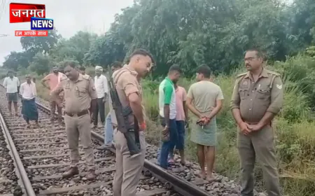 फर्रुखाबाद: रेलवे ट्रैक के पास मिला अज्ञात युवक का क्षतविक्षत शव, अभी तक नही हो सकी शिनाख्त