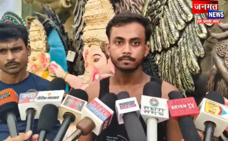 प्रतापगढ़ में गणपति की धूम, गणेश मूर्ति बनाने कलकत्ता से पहुंचे कारीगरों ने निखारा बप्पा का रूप