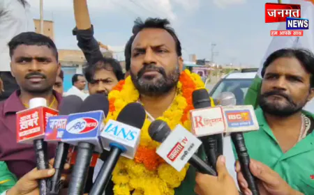 कानपुर देहात: यूपी विधानसभा चुनाव को लेकर कांग्रेस ने कसी कमर, भोगनीपुर में निकाली विशाल बाइक रैली