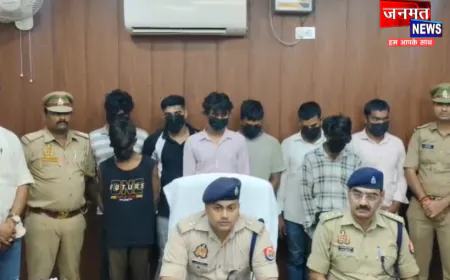चंदौली: चोरों के अंतर्जनपदीय गिरोह का भंडाफोड़, 8 आरोपी गिरफ्तार; नकद समेत चोरी का माल बरामद