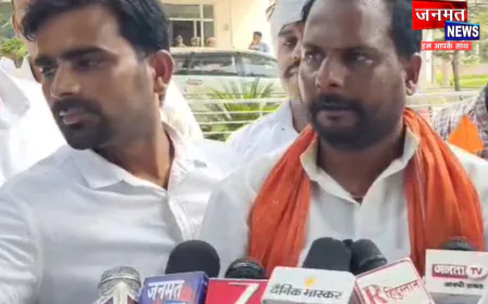 कानपुर देहात में करणी सेना ने आरक्षण व्यवस्था के विरोध में सौंपा ज्ञापन, पुनर्विचार की मांग
