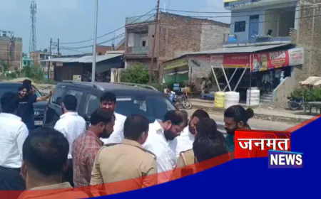 कौशाम्बी: अतीक अहमद के बेटे के काफिले में शामिल गाड़ियों को पुलिस ने रोका, किया चेकिंग