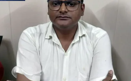 मिर्जापुर में ₹8 हजार रिश्वत लेते विद्युत विभाग का कार्यकारी सहायक गिरफ्तार, विभाग में मचा हड़कंप