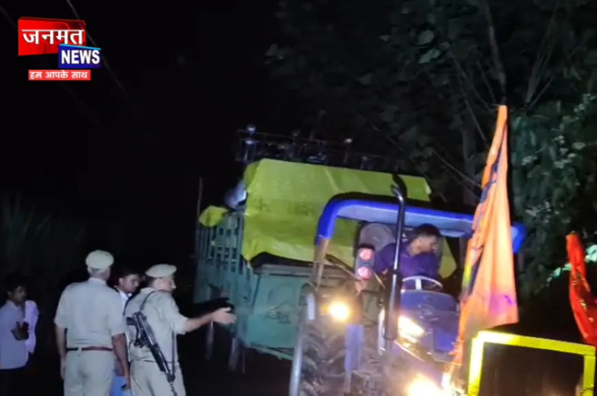 बरेली: ट्रैक्टर में करंट उतरने से ड्राइवर और बच्चे की मौत, जन्माष्टमी की झांकी के दौरान हुआ हादसा
