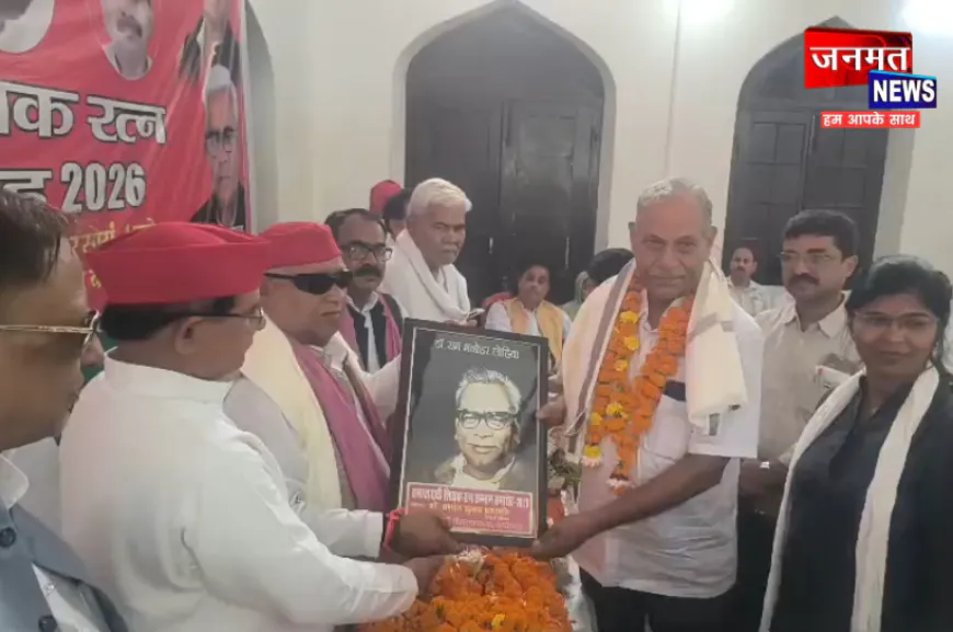 अयोध्या में सियासी जुबानी जंग तेज, विकास और मानदेय पर सीएम योगी और सपा सांसद आमने-सामने