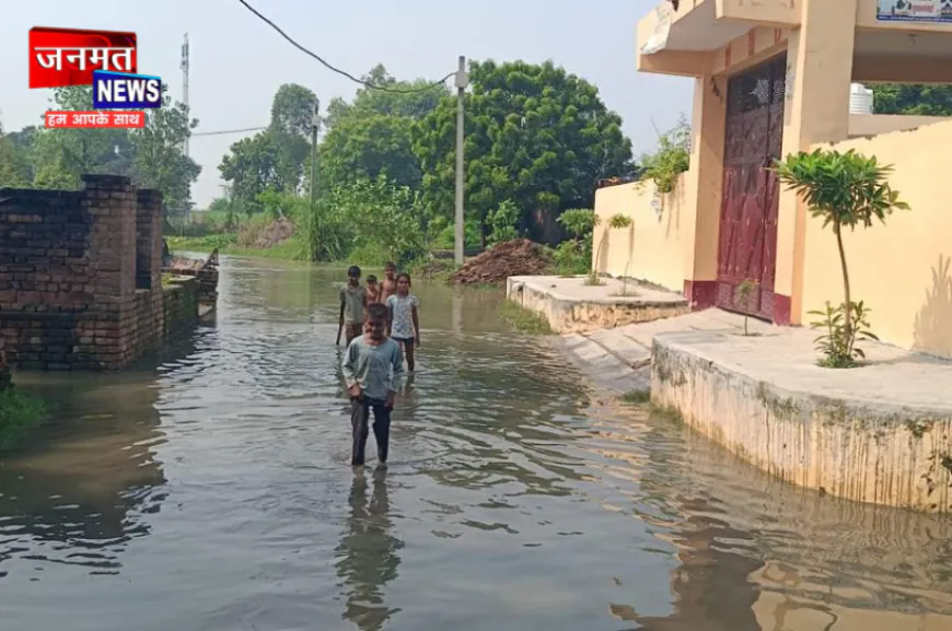 संभल में बाढ़ की चपेट में कई गांव, फसलें बर्बाद; रास्ते जलमग्न, घरों तक पंहुचा पानी