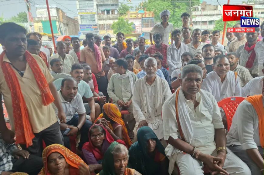 चन्दौली: स्थायी फल-सब्जी मंडी और वेंडिंग जोन की मांग को लेकर विक्रेताओं की बैठक, आंदोलन की चेतावनी