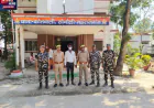 महराजगंज: सोनौली सीमा पर पुलिस और SSB की संयुक्त कार्रवाई, नशीले इंजेक्शनों की तस्करी का भंडाफोड़; 1503 इंजेक्शन बरामद