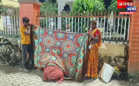 भदोही में जातिगत भेदभाव से मानवता शर्मसार, जिला अस्पताल के सामने दलित समुदाय की प्रसूता का प्रसव