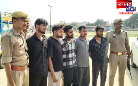 बुलंदशहर: बिजली के तार चोरी करने वाले 5 चोर गिरफ्तार, 6 बंडल एल्युमिनियम तार व तमंचा-कारतूस बरामद