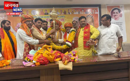 ब्रज क्षेत्र अध्यक्ष पूर्णेश मिश्रा का हाथरस में प्रथम आगमन, भाजपा कार्यकर्ताओं ने किया भव्य स्वागत