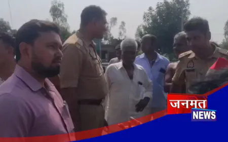 शाहजहांपुर: 11 हजार वोल्ट की लाइन टूटने से बड़ा हादसा; भैंस की मौत, दो पिकअप में लगी आग