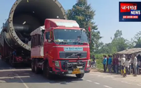 308 पहियों वाला ट्रक पहुंचा लखीमपुर खीरी, बना आकर्षण का केंद्र; लदा है 200 टन वजनी विशाल वेसल