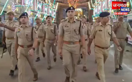 प्रतापगढ़ में भरत मिलाप पर्व को लेकर प्रशासन अलर्ट, DM-SP ने किया पैदल भ्रमण; परखी सुरक्षा व्यवस्था