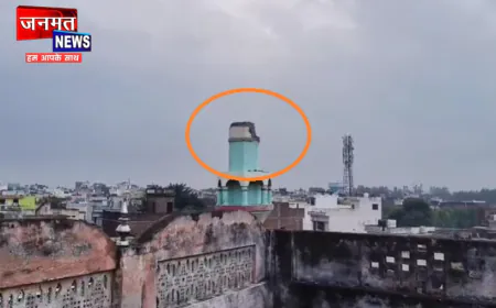सहारनपुर: गंगोह की बड़ी मस्जिद के मीनार पर गिरी आकाशीय बिजली, जोरदार धमाके से मची हलचल