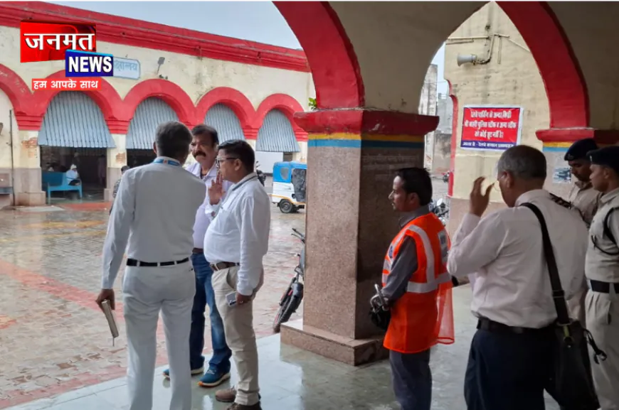 DRM प्रयागराज ने हाथरस जंक्शन का किया औचक निरीक्षण, अव्यवस्थाएं देखकर जताई नाराजगी