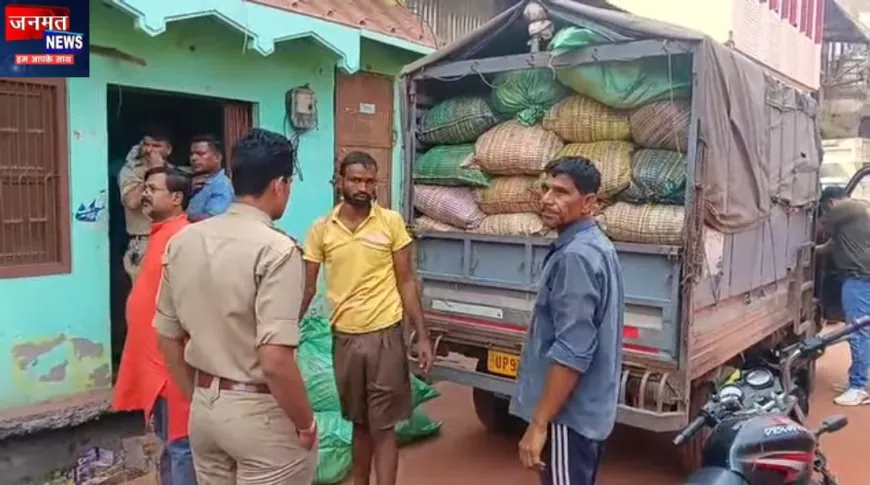 उरई में तंबाखू मिश्रित गुटखा गोदाम पर छापा, लगभग 200 बोरी अवैध ‘काशी’ गुटखा बरामद