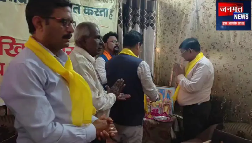 बरेली में अखिल भारतीय कायस्थ महासभा ट्रस्ट का आगाज, समाज को आगे बढ़ाने को लेकर विस्तृत चर्चा